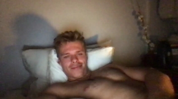 Aaden1  15-08-2021 video submissive